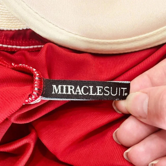 MIRACLESUIT Red Rock Solid Madrid Strapless One Piece - Picture 9 of 13